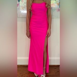 La femme “Prom” Dress